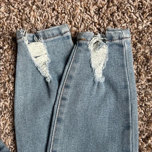 Generation Y Women's Light Blue Cropped Jeans - Picture 3 of 8